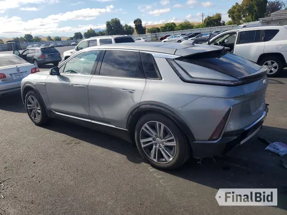 2024 Cadillac LYRIQ Tech
