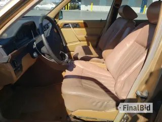 1987 Mercedes-Benz 300