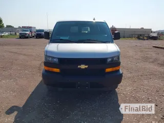 2020 Chevrolet Express Passenger LS