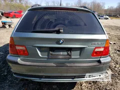 2003 BMW 3 Series 325xi