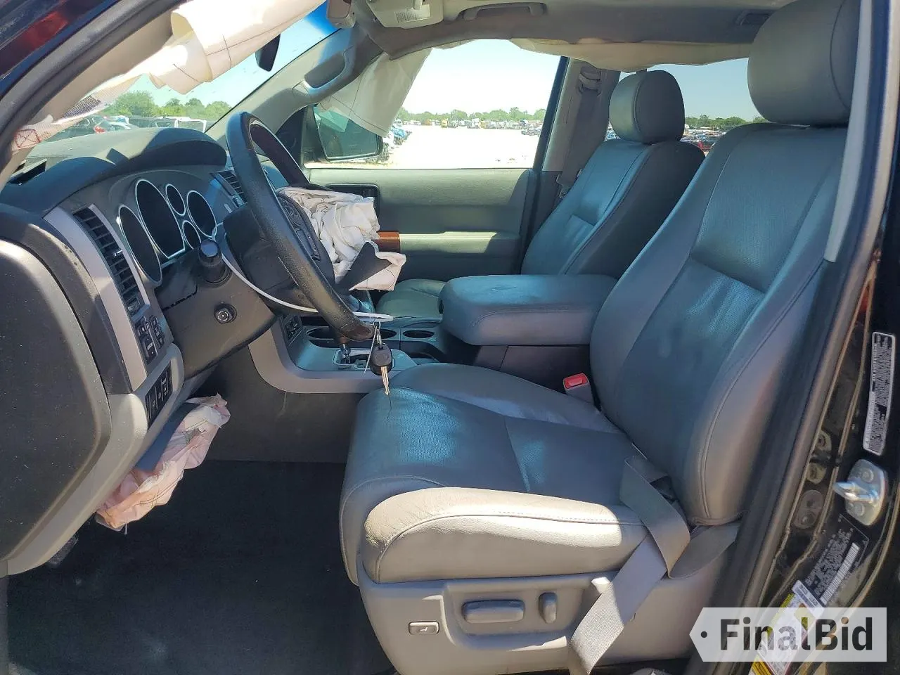 2013 Toyota Sequoia Platinum