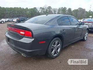 2014 Dodge Charger SE