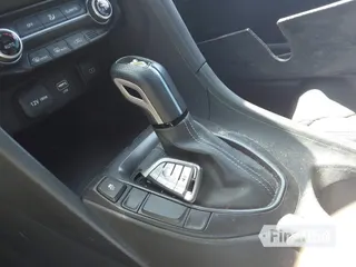 2021 Hyundai Veloster