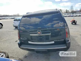 2013 Cadillac Escalade ESV Premium