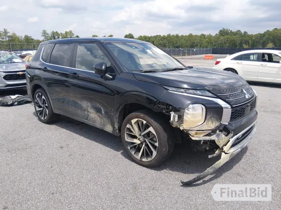 2024 Mitsubishi Outlander SE