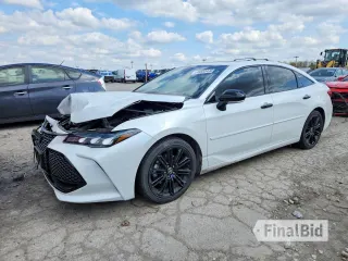 2022 Toyota Avalon Hybrid XSE Nightshade