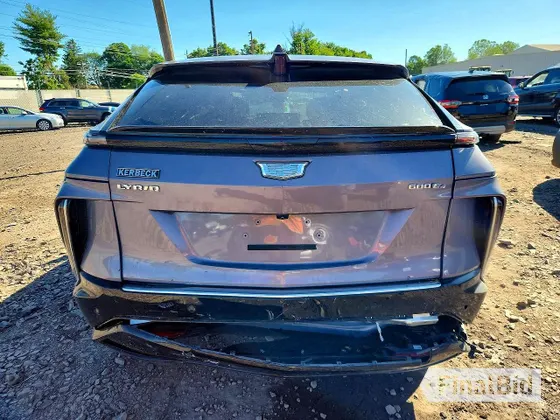 2024 Cadillac LYRIQ Tech