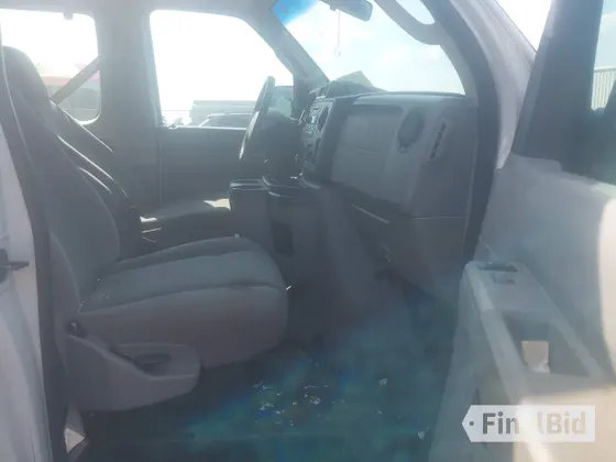 2009 Ford Econoline Passenger XL