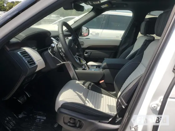 2024 Land Rover Discovery