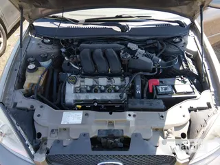 2004 Ford Taurus SES