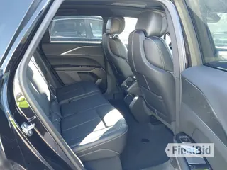 2025 Cadillac LYRIQ Luxury