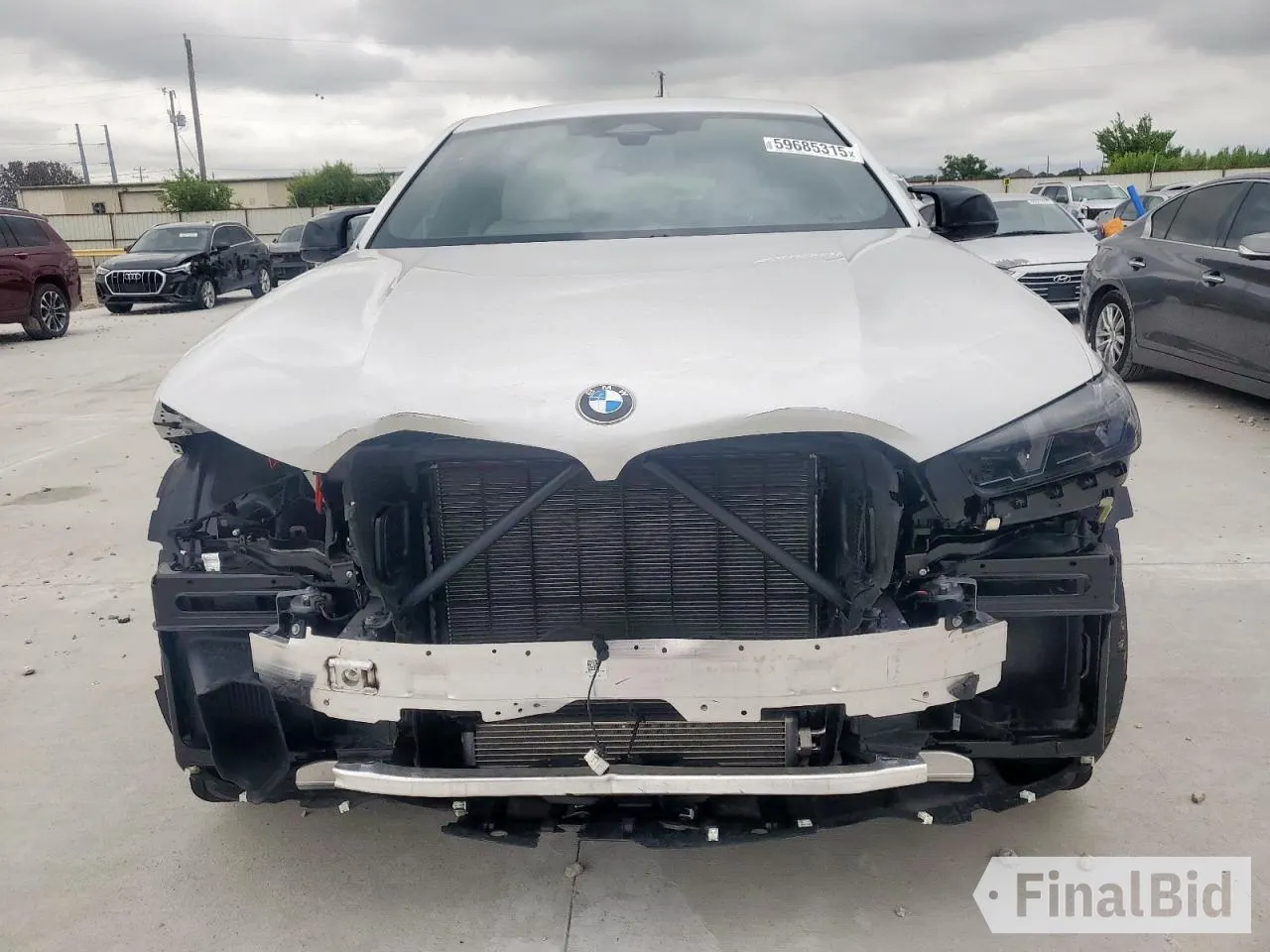 2025 BMW X6 M60i