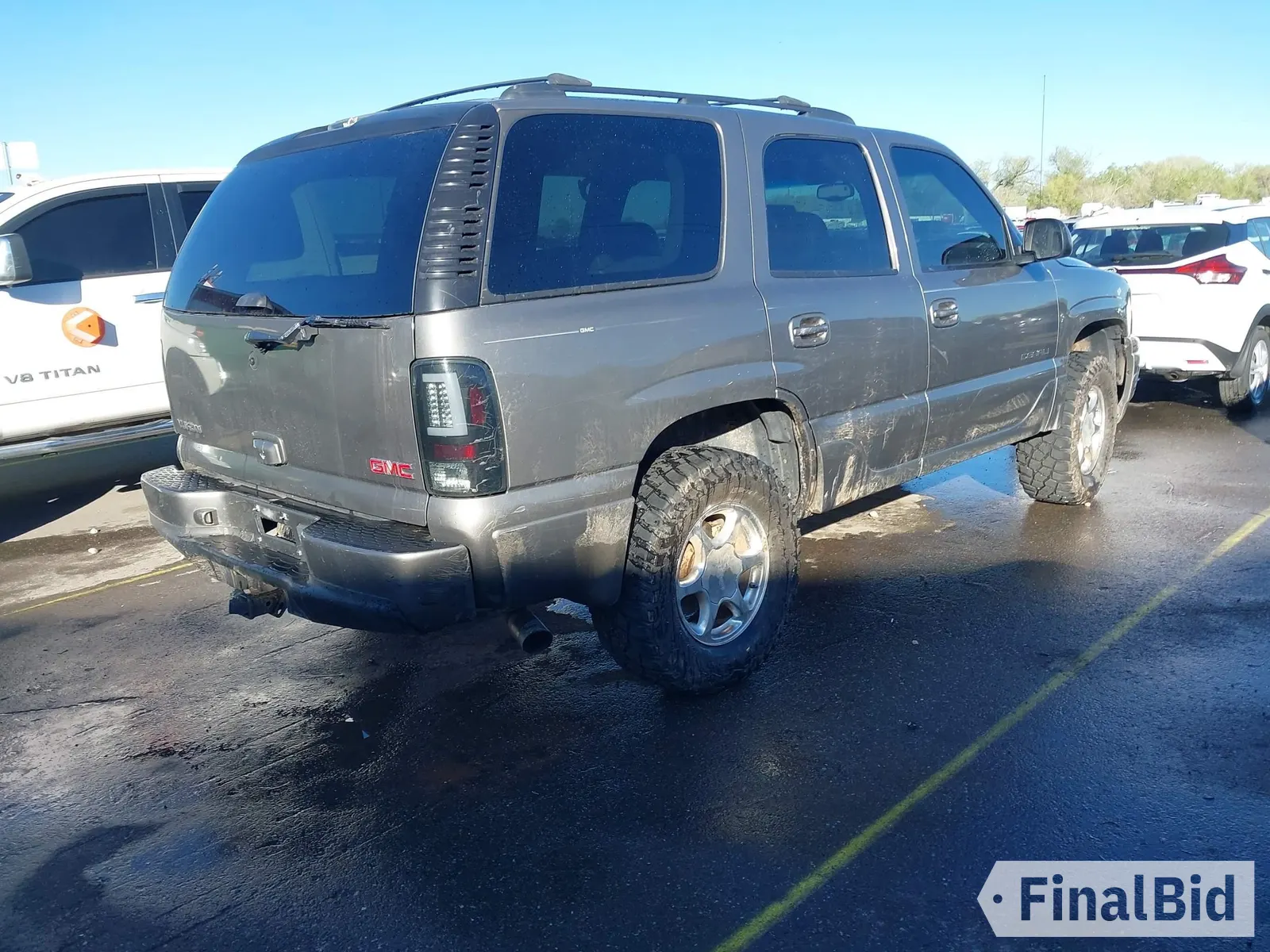 2005 GMC Yukon Denali