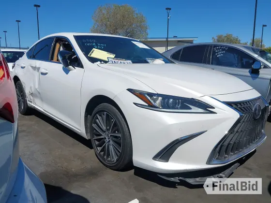 2022 Lexus ES 300h