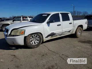 2006 Mitsubishi Raider LS