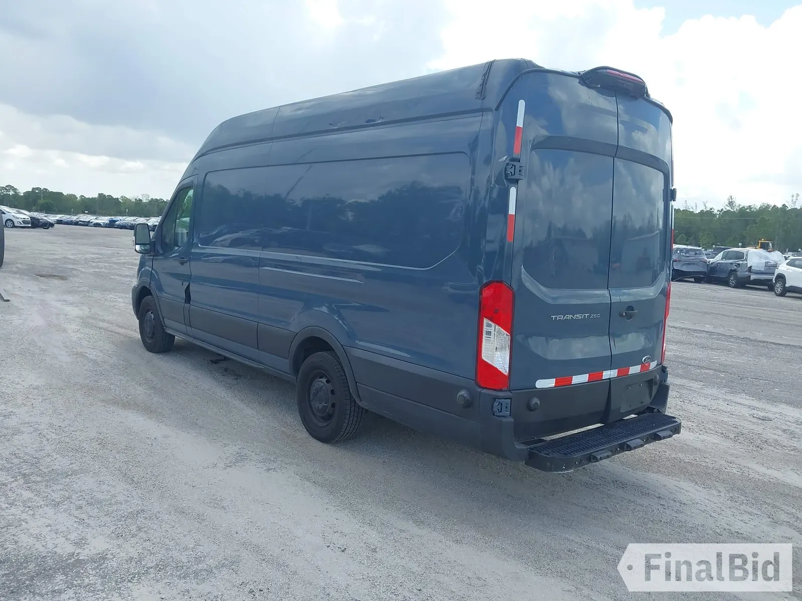 2020 Ford Transit Cargo