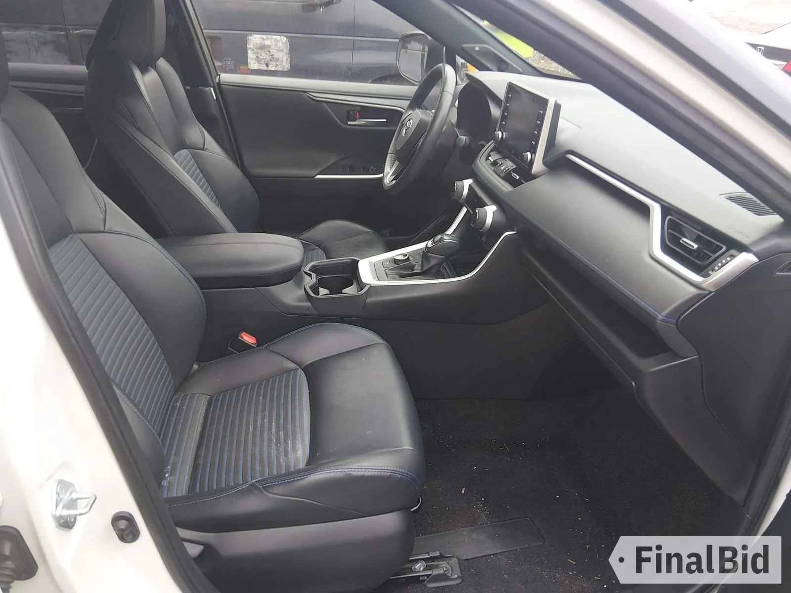 2020 Toyota RAV4 Hybrid XSE