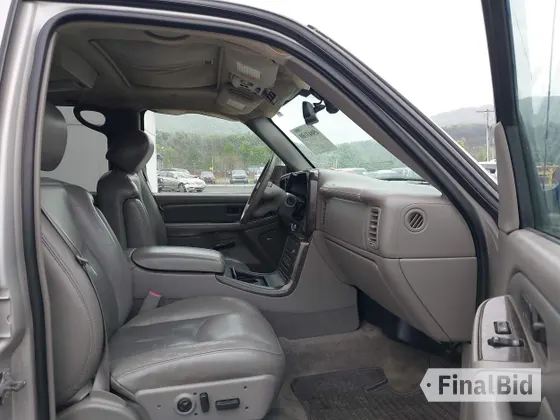 2005 GMC Yukon Denali