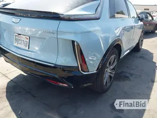 2024 Cadillac LYRIQ Tech