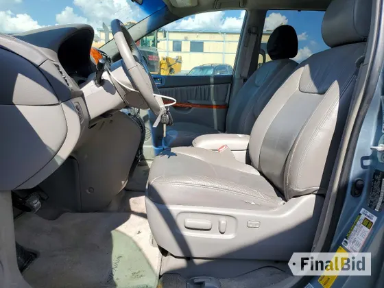 2007 Toyota Sienna XLE Limited