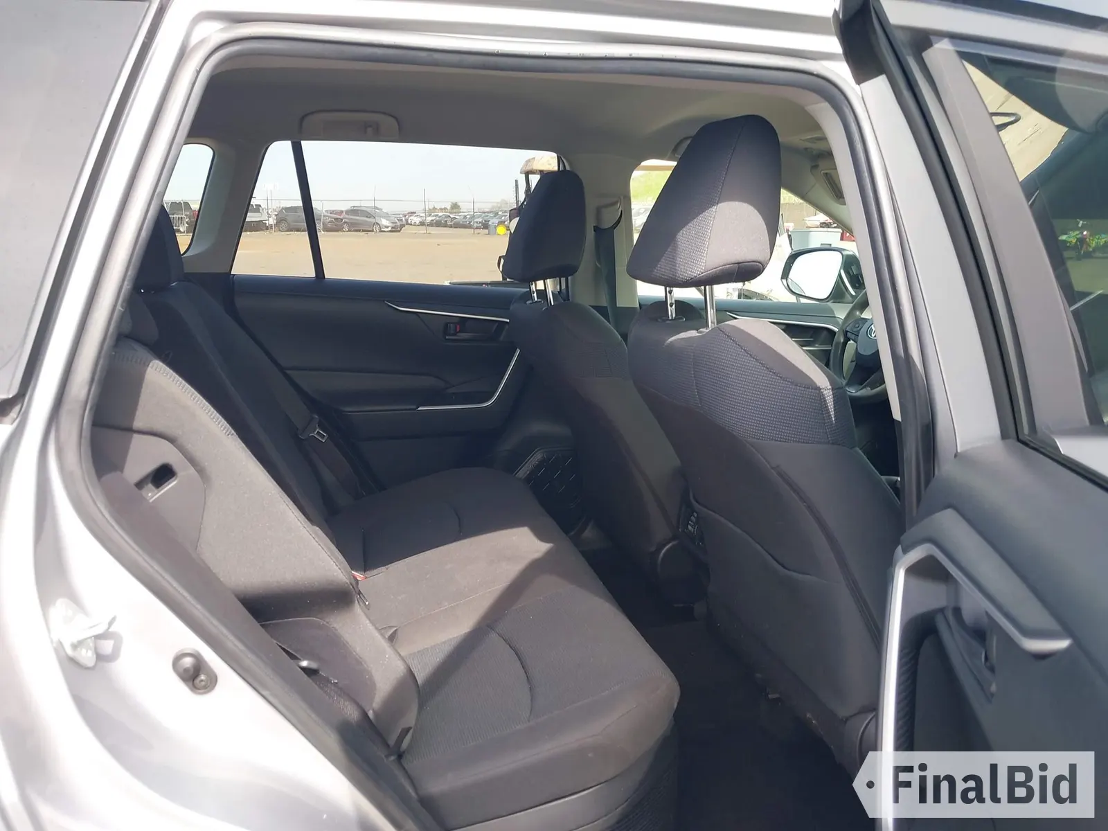 2020 Toyota RAV4 Hybrid LE
