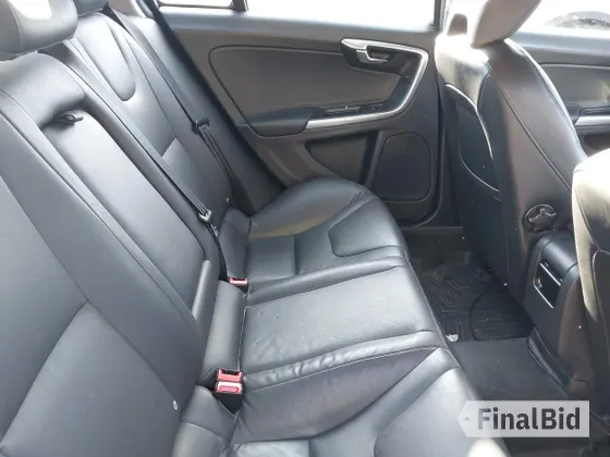 2015 Volvo S60 T5 Premier Plus