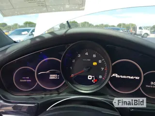2021 Porsche Panamera