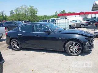 2022 Maserati Ghibli Modena Q4