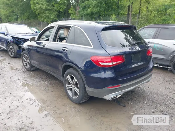 2016 Mercedes-Benz GLC 300