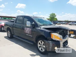 2014 Nissan Titan SL