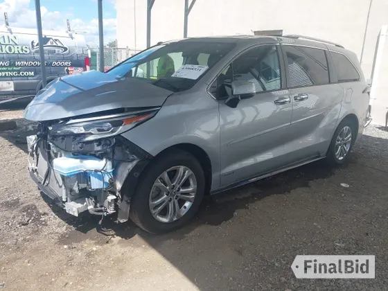 2021 Toyota Sienna Limited