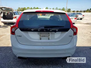 2017 Volvo V60 Premier
