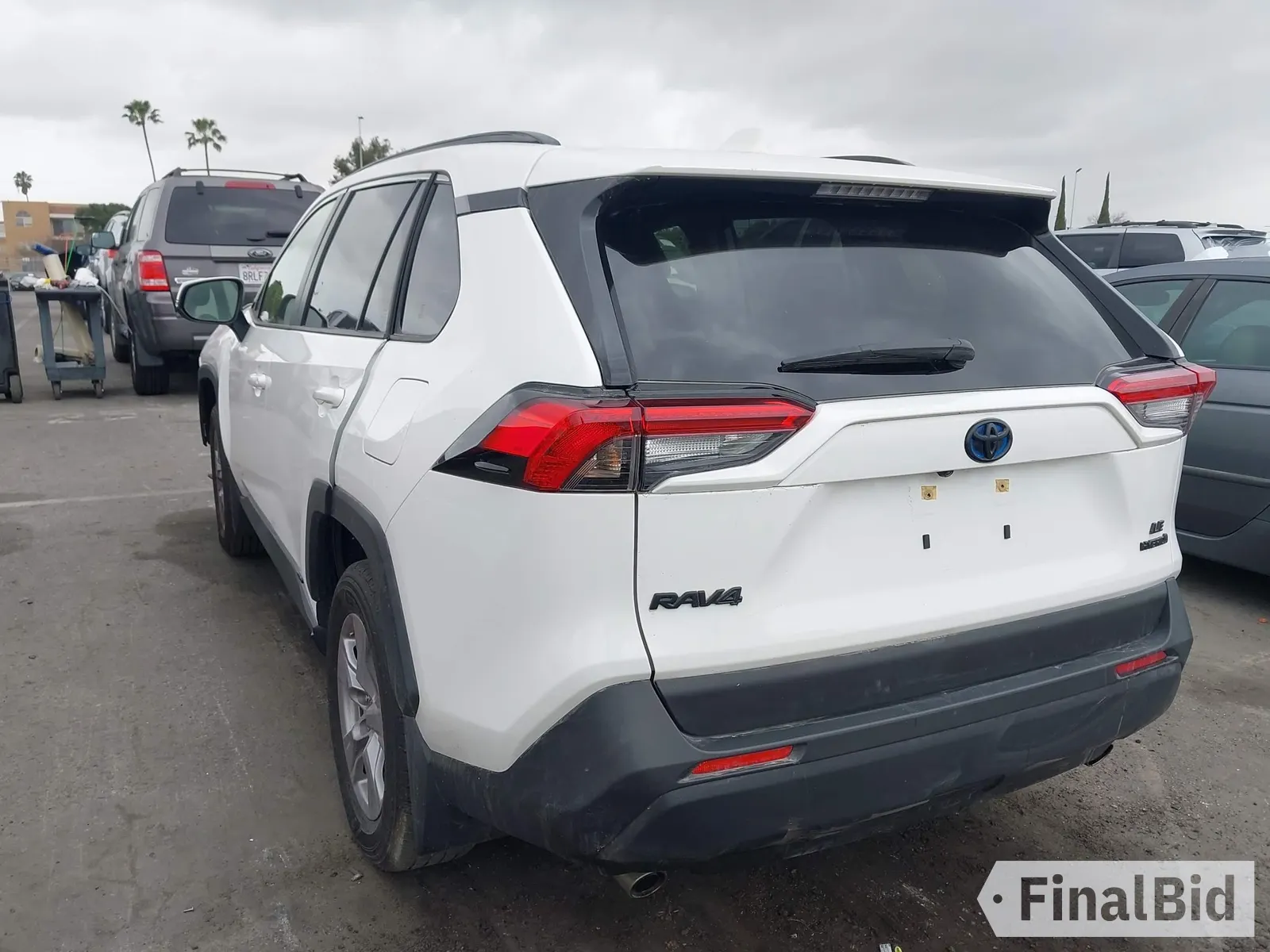 2024 Toyota RAV4 Hybrid LE