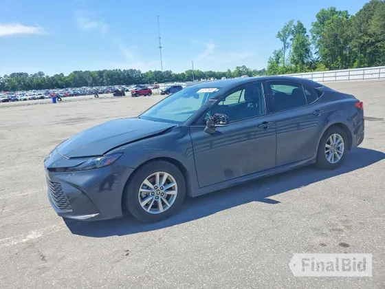 2025 Toyota Camry LE