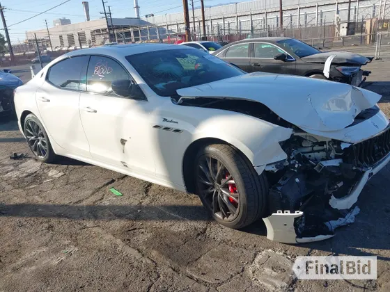 2022 Maserati Ghibli Modena