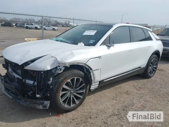 2025 Cadillac LYRIQ Sport