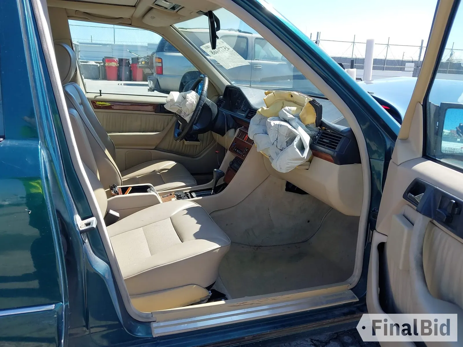1995 Mercedes-Benz E 320
