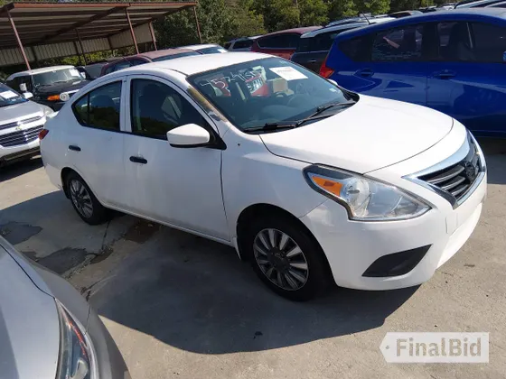2017 Nissan Versa S Plus