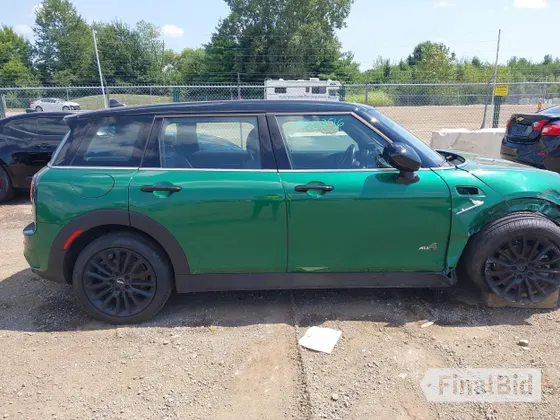 2022 MINI Clubman Cooper S