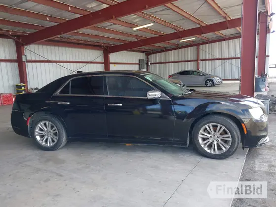 2016 Chrysler 300 C