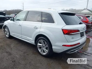 2021 Audi Q7 Prestige