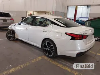 2025 Nissan Altima SR