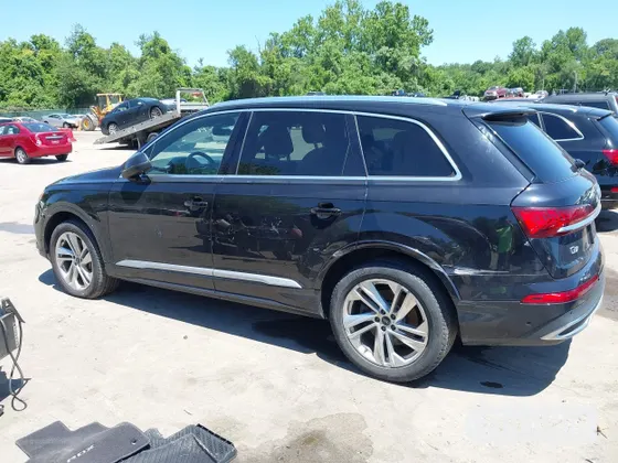 2021 Audi Q7 Premium