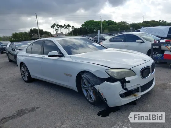 2014 BMW 7 Series 740i