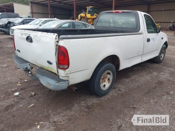 2003 Ford F-150 XL