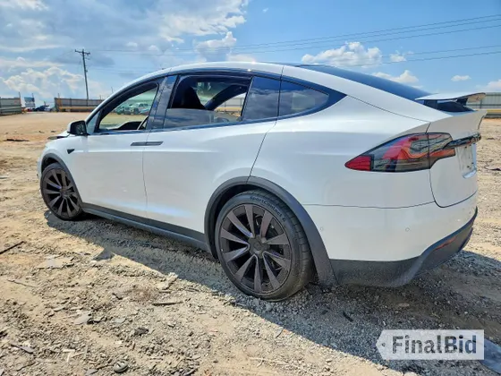 2022 Tesla Model X Plaid