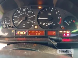 2003 BMW 3 Series 325xi
