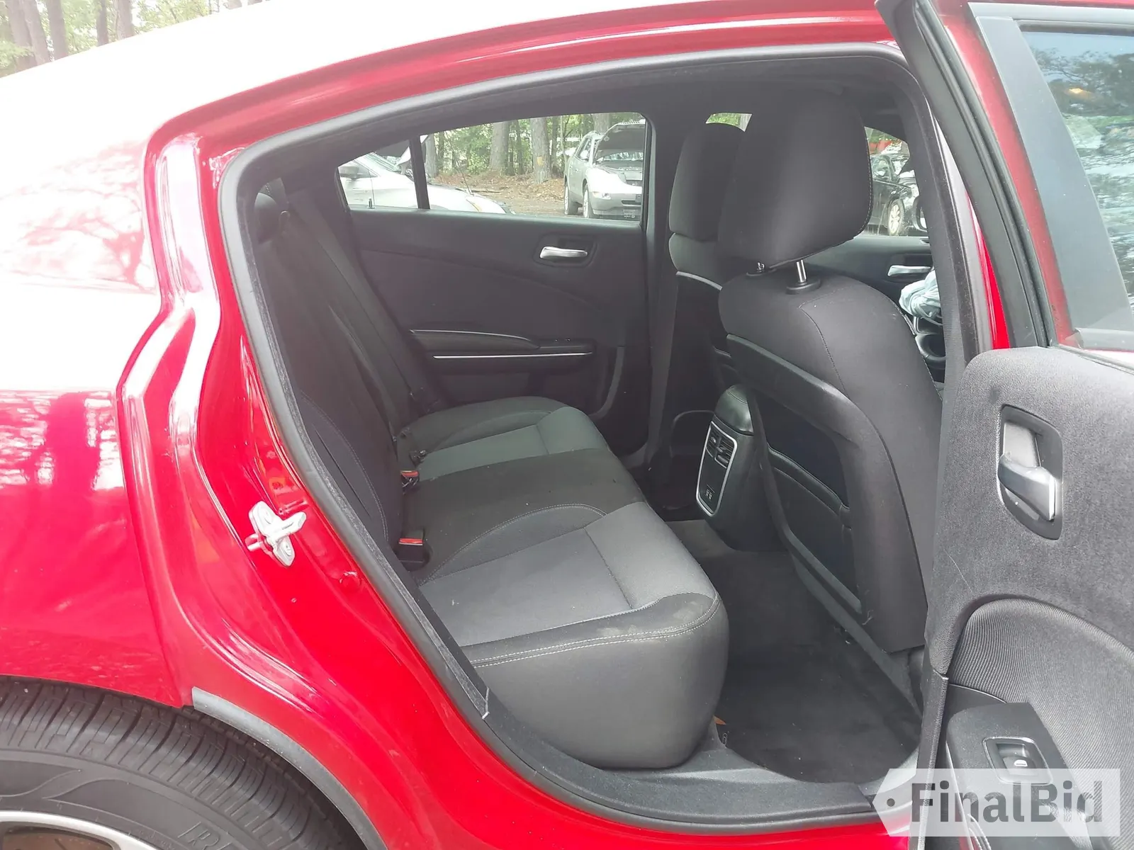 2015 Dodge Charger SE