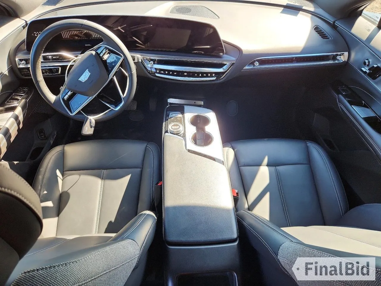 2024 Cadillac LYRIQ Tech