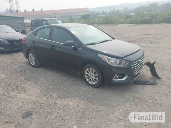 2022 Hyundai Accent SE